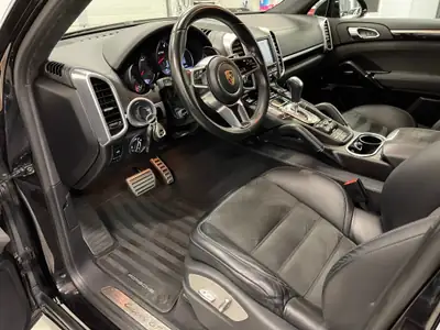 Porsche Cayenne GTS — SUV sportif 440 ch, boîte auto, seulement 153'000 km — Armaturenbrett