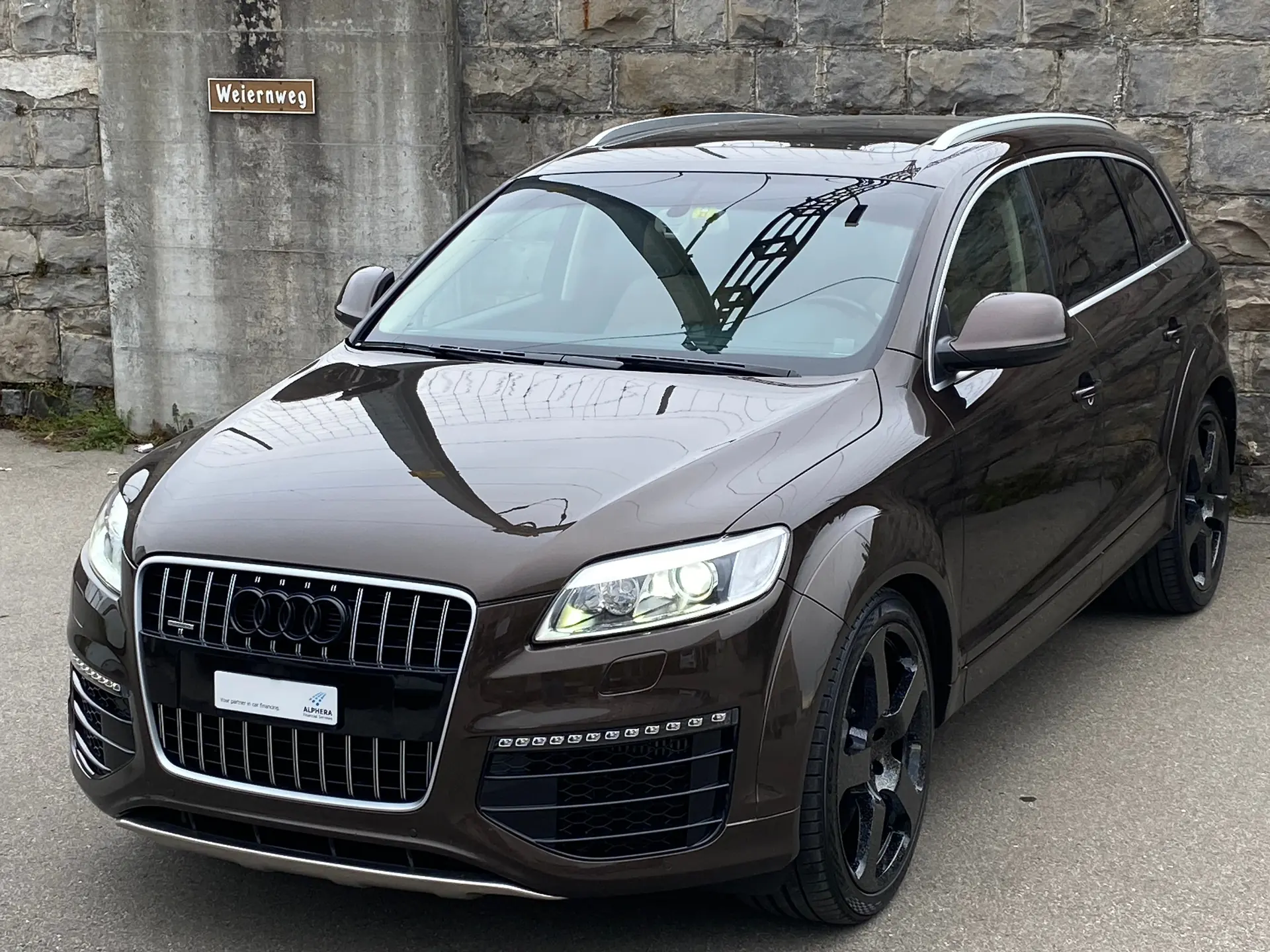 Audi Q7 6.0 TDI V12 quattro — SUV prestige 7 places, motorisation légendaire — vista esterna