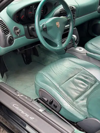 Porsche 911 Carrera 4 1999 — Icône collector avec Aerokit, 88 500 km — Miniatur 17