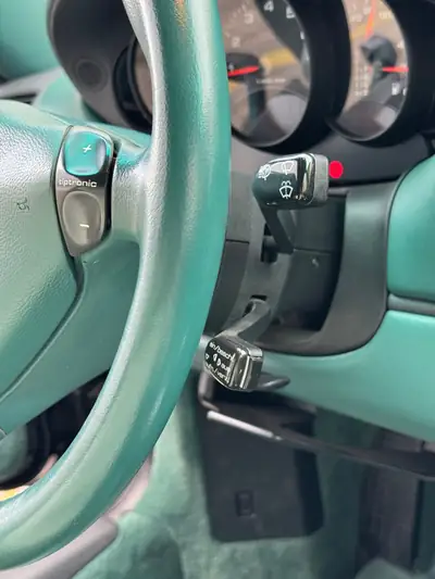 Porsche 911 Carrera 4 1999 — Icône collector avec Aerokit, 88 500 km — Miniatur 20