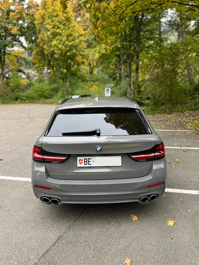 BMW-ALPINA D5 S Touring — Break haute performance 408 ch, Quattro, état impeccable — fianco