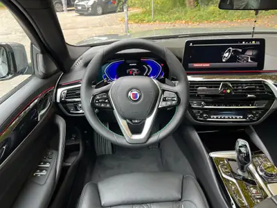 BMW-ALPINA D5 S Touring — Break haute performance 408 ch, Quattro, état impeccable — Miniatura 11
