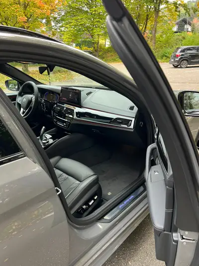 BMW-ALPINA D5 S Touring — Break haute performance 408 ch, Quattro, état impeccable — Miniatura 15