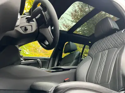 BMW-ALPINA D5 S Touring — Break haute performance 408 ch, Quattro, état impeccable — Miniatura 16