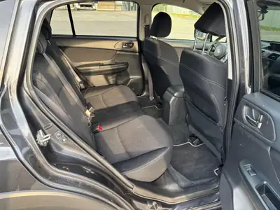 Subaru XV 2.0D AWD Swiss Two — SUV compact fiable, tout-terrain équipé, frais d'entretien mineurs — Miniatur 14