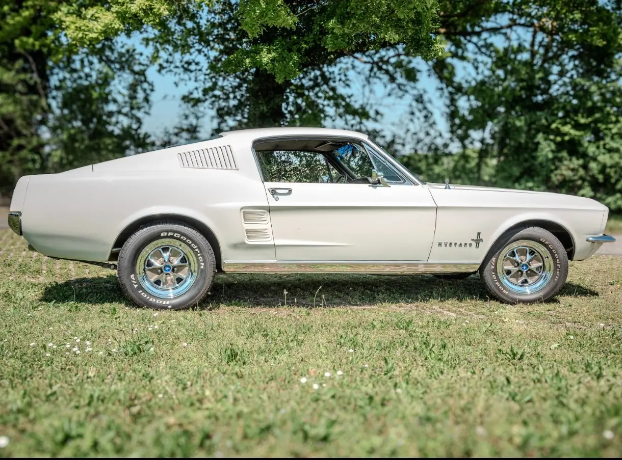 Ford Mustang 1967 occasion Genève — 5