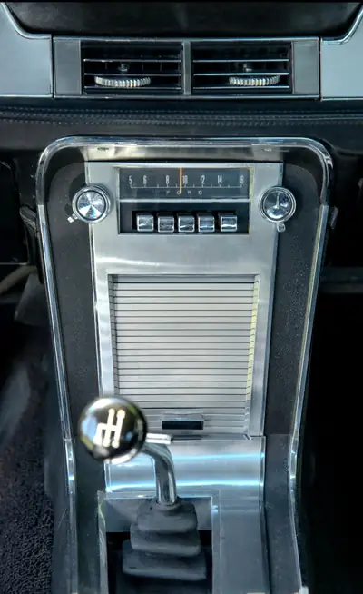 Ford Mustang Fastback 1967 — Légende américaine, moteur 4.7L authentique — Miniatura 13