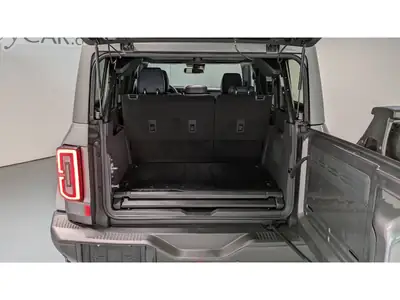 Ford Bronco 2.7 EcoBoost Outer Banks 4x4 — SUV aventurier, 9 500 km seulement — Miniature 12