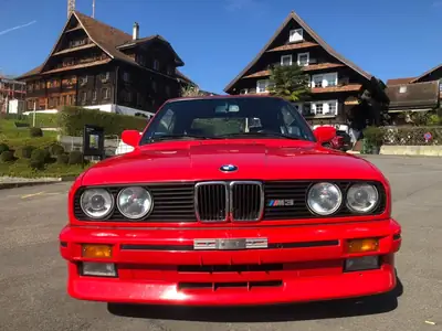BMW M3 Cabrio E30 1990 — Légende décapotable, 211 ch purs — Heckansicht
