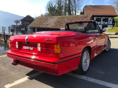 BMW M3 Cabrio E30 1990 — Légende décapotable, 211 ch purs — Detail
