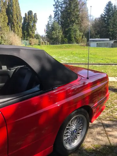 BMW M3 Cabrio E30 1990 — Légende décapotable, 211 ch purs — Miniatur 22
