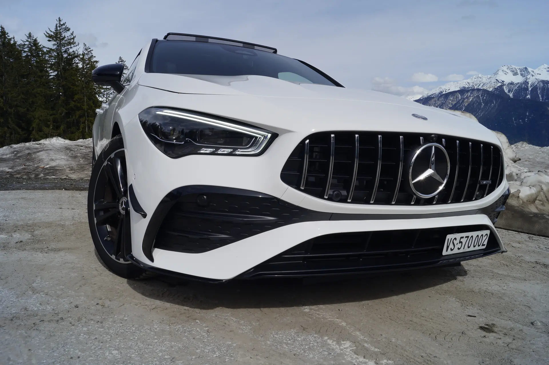 Mercedes-Benz CLA 250 Shooting Brake AMG — Élégance sportive et polyvalence 4Matic — vista esterna