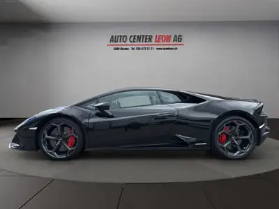 Lamborghini Huracán EVO Coupé — Supercars 640 ch, quasi neuve, 12'620 km — rear view