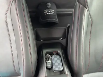 Lamborghini Huracán EVO Coupé — Supercars 640 ch, quasi neuve, 12'620 km — Thumbnail 24