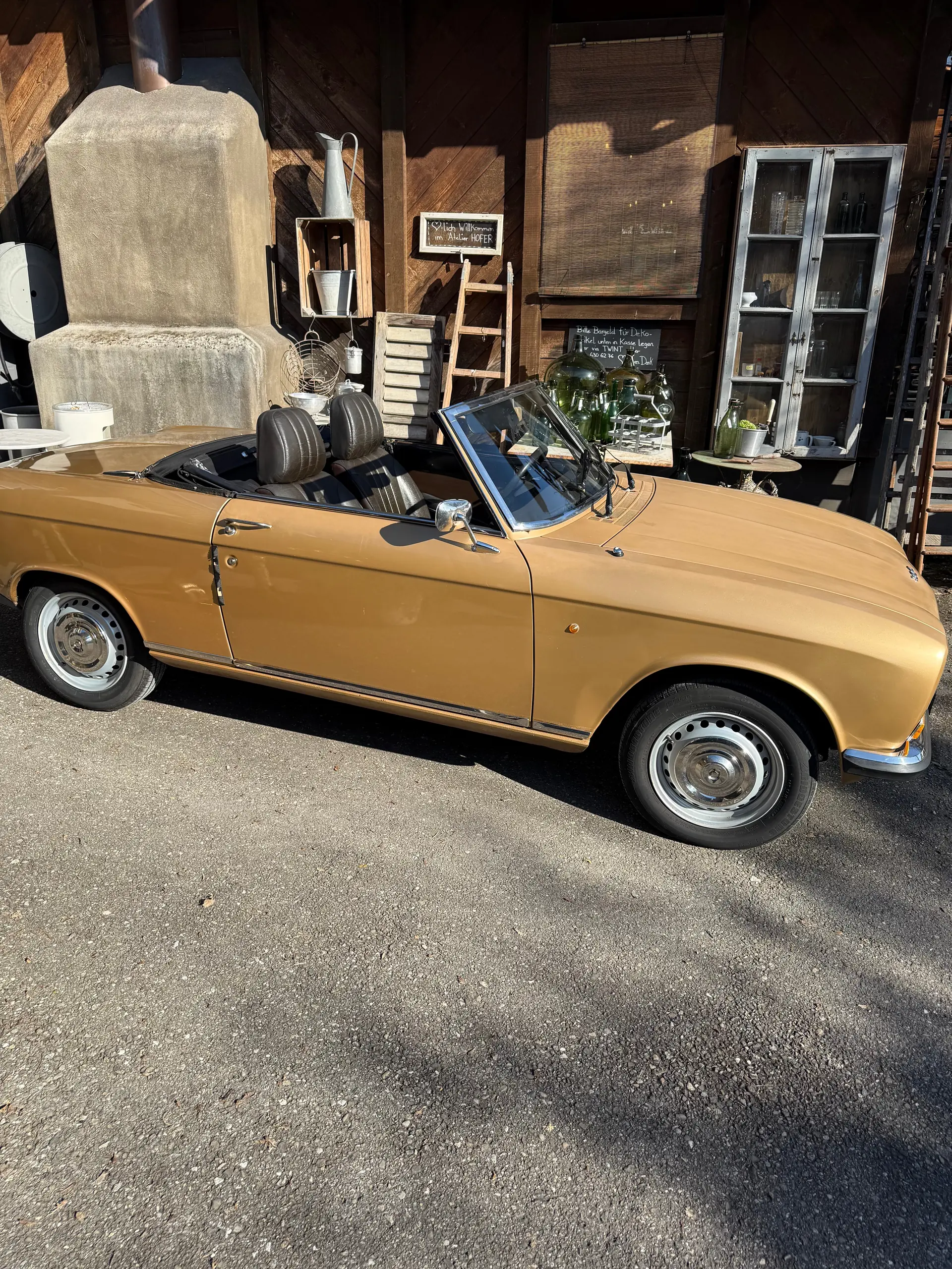 Peugeot 304 S — Cabriolet vintage 1976, charme rétro et liberté décapotable — Außenansicht