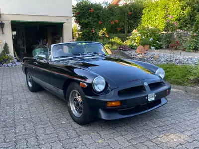 MG MGB Limited Edition 1980 — Cabriolet vintage avec Overdrive, 30 000 km seulement — Seitenansicht