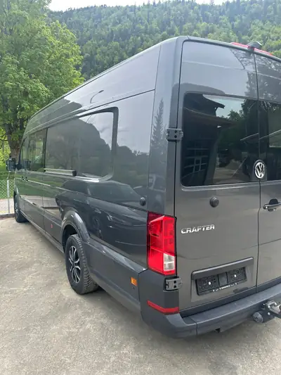 VW Crafter 35L 2.0 BiTDI 4Motion — Utilitaire robuste, transmission automatique, 26'799 km — intérieur
