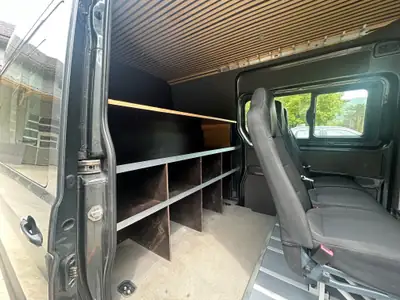 VW Crafter 35L 2.0 BiTDI 4Motion — Utilitaire robuste, transmission automatique, 26'799 km — détail