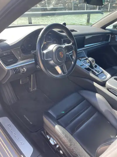 Porsche Panamera 4 E-Hybrid Sport Turismo — SUV coupé hybride rechargeable, 462 ch, faible consommation — Miniatur 10