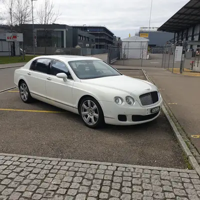 Bentley Continental Flying Spur Speed 2009 — Berline de prestige 610 ch, son NAIM premium — Innenraum