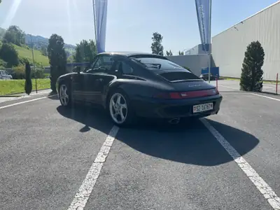 Porsche 911 Carrera 4S 1996 — Légendaire coupé sport, révision moteur 2023 — Miniatura 10