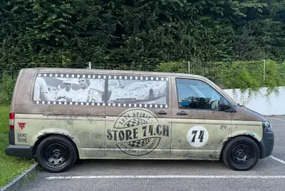 VW T5 2.0 TDI — Utilitaire robuste et fiable, parfait pour les professionnels — Miniatur 7