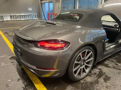 Porsche 718 Boxster S — Roadster sportif 350 ch, PDK, seulement 51'000 km — interni