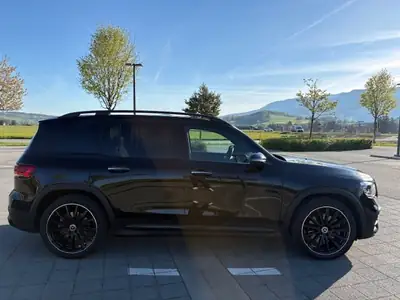 Mercedes-Benz GLB 220 d 4Matic AMG Line — SUV 7 places diesel performant, 41 000 km — Heckansicht
