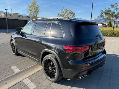 Mercedes-Benz GLB 220 d 4Matic AMG Line — SUV 7 places diesel performant, 41 000 km — Miniatur 7