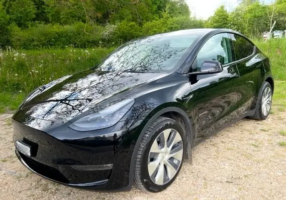 Tesla Model Y 2022 occasion Neuchâtel — 1