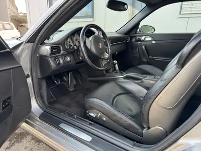 Porsche 911 Turbo 2007 — Légende sportive Mezger, Grand service, 87 500 km — Thumbnail 18