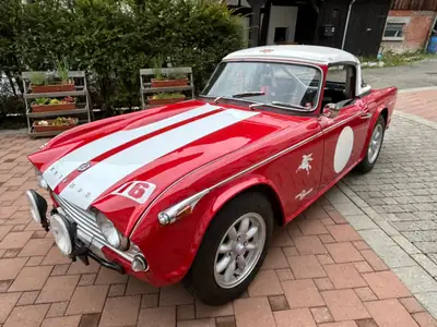 Triumph TR4A — Cabriolet anglais de légende, palmarès rallye exceptionnel — Miniatura 10