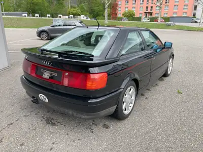 Audi S2 Coupé quattro Turbo 1996 — Icône des années 90, 230 ch et traction intégrale — Heckansicht
