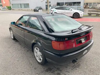 Audi S2 Coupé quattro Turbo 1996 — Icône des années 90, 230 ch et traction intégrale — Innenraum