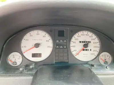 Audi S2 Coupé quattro Turbo 1996 — Icône des années 90, 230 ch et traction intégrale — Miniatur 15