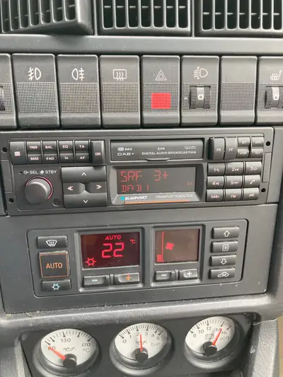 Audi S2 Coupé quattro Turbo 1996 — Icône des années 90, 230 ch et traction intégrale — Miniatur 20