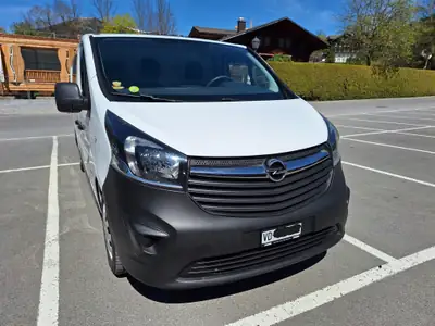 Opel Vivaro 1.6 BiTurbo CDTI — Utilitaire fiable 165 000 km, sans sinistre — Seitenansicht