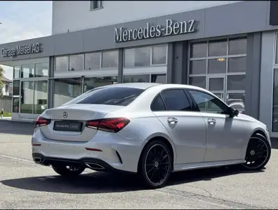 Mercedes-Benz A 250 AMG Line — Berline compacte premium, 55'000 km seulement — Innenraum