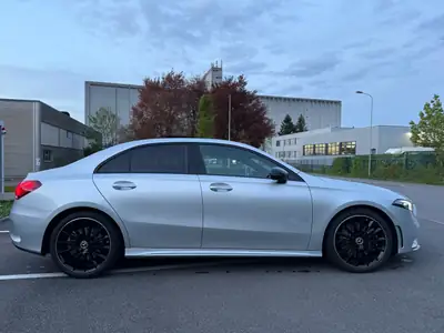 Mercedes-Benz A 250 AMG Line — Berline compacte premium, 55'000 km seulement — Miniatur 8