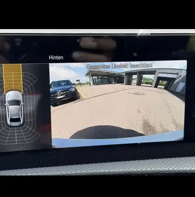 Mercedes-Benz A 250 AMG Line — Berline compacte premium, 55'000 km seulement — Miniatur 13