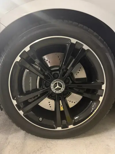 Mercedes-Benz A 250 AMG Line — Berline compacte premium, 55'000 km seulement — Miniatur 15