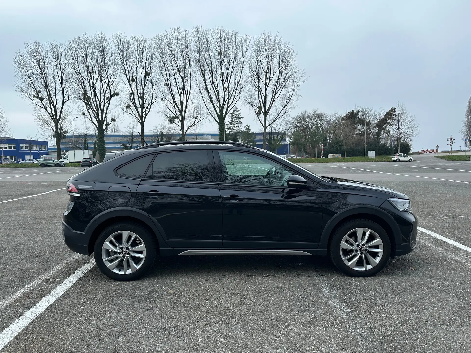 VW Taigo 1.0 TSI Life — SUV compact robuste, 38 000 km seulement — vista esterna