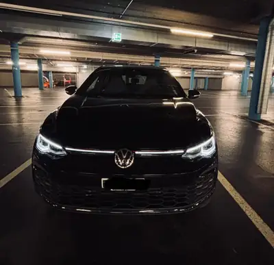 VW Golf VIII GTI — 245 ch, noire élégante, sans sinistre et bien équipée — Miniatur 7