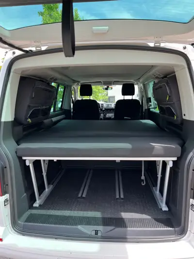 VW T6 California Beach — Le camping-car aménagé pour l'aventure en famille — Detail