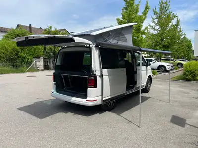 VW T6 California Beach — Le camping-car aménagé pour l'aventure en famille — Miniatur 8