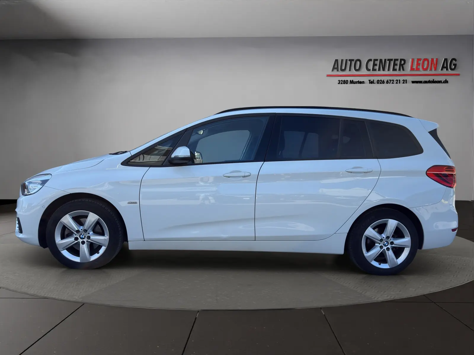 BMW 218 Gran Tourer 2016 occasion Murten — 3