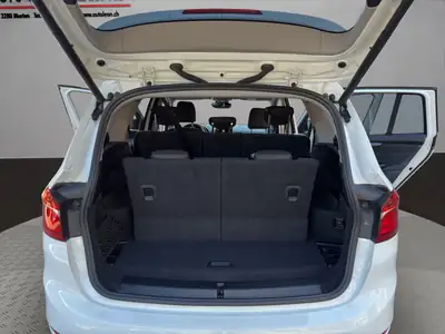 BMW 218 Gran Tourer — Monospace 7 places diesel, sûr et équipé — Miniature 19