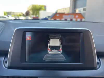 BMW 218 Gran Tourer — Monospace 7 places diesel, sûr et équipé — Miniature 22