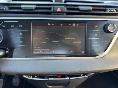 Citroën C4 Picasso 1.2 PureTech Shine — Monospace familial polyvalent, sans accident — Miniature 16