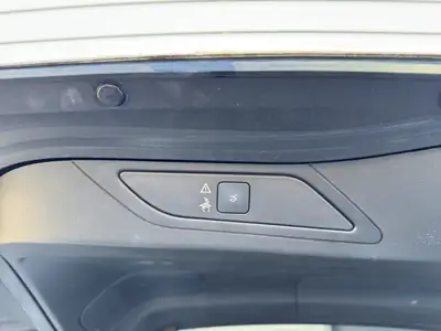 Citroën C4 Picasso 1.2 PureTech Shine — Monospace familial polyvalent, sans accident — Miniature 20